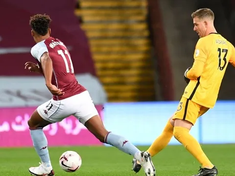 Thay 'thảm họa' Adrian, Liverpool được tiến cử sao giải hạng Nhất