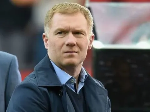 Paul Scholes: "Cầu thủ Arsenal đó quá sợ hãi và trốn tránh"