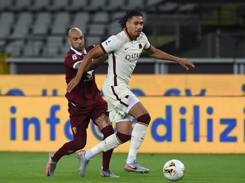 HLV AS Roma lên tiếng, tương lai sao Man Utd sẽ rõ trong 48 giờ tới