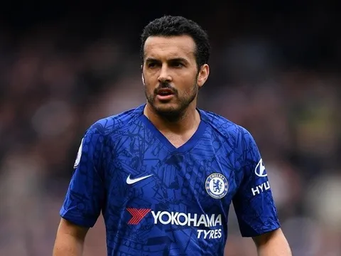 Fan Chelsea: "Đừng gia hạn nữa, cậu ta chẳng đóng góp được gì"