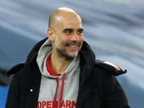 Sự khác biệt giữa Mourinho với Pep khi đến Manchester