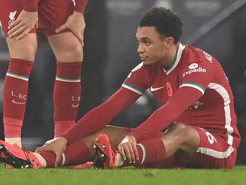 Pep Guardiola: "Chấn thương của cậu ấy là một thảm họa với Liverpool"