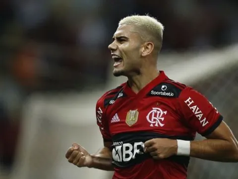 Vieira liên hệ chiêu mộ sao Man Utd