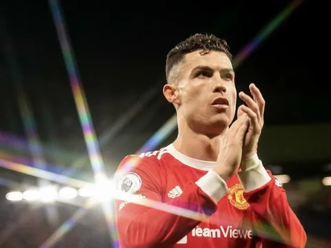 Phản ứng của HLV Tuchel khi Chelsea hỏi mua Ronaldo