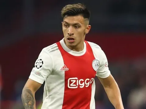 Phản ứng của Lisandro Martinez khi M.U ra giá 45 triệu euro