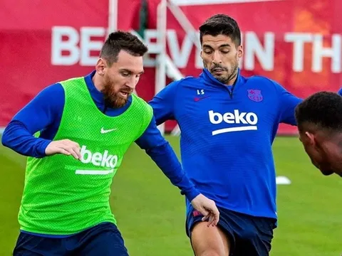 Phản ứng của Messi, Suarez trước việc El Clasico bị hoãn