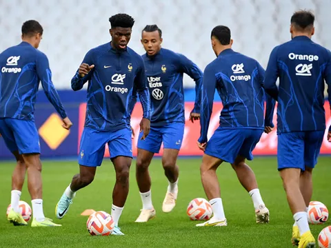 Pháp căng thẳng vì Mbappe: Deschamps kỳ vọng Tchouameni
