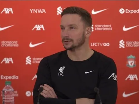 Phó tướng Klopp: Liverpool phải thắng Arsenal