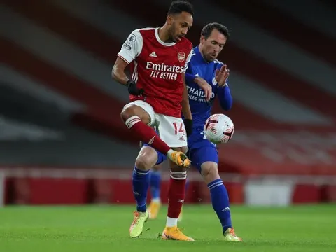 CĐV Arsenal: "Đỉnh cao; Đó là cầu thủ duy nhất chơi tốt trước Leicester"