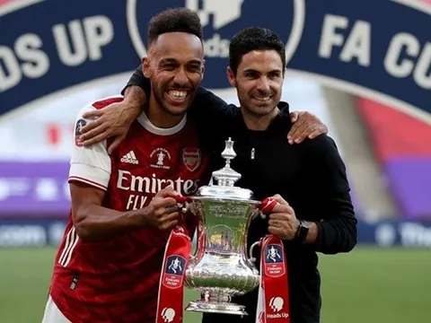 Kevin Campbell: "Đó là sự khác biệt giữa Arteta và Ole"