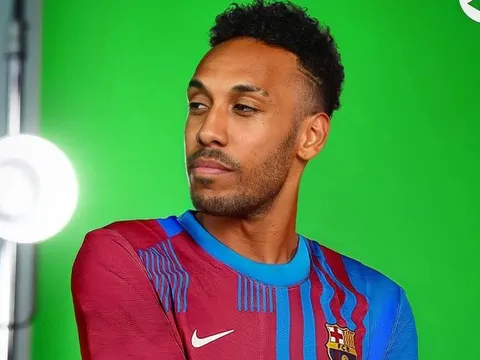 Piers Morgan: “Kỳ chuyển nhượng tồi tệ đối với Arsenal”