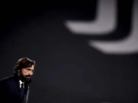 Pirlo chìm vào bóng tối và 12 khoảnh khắc ấn tượng của Juve trong tháng 10/2020