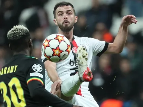 Pjanic cảnh báo 2 sao Juventus về Barca