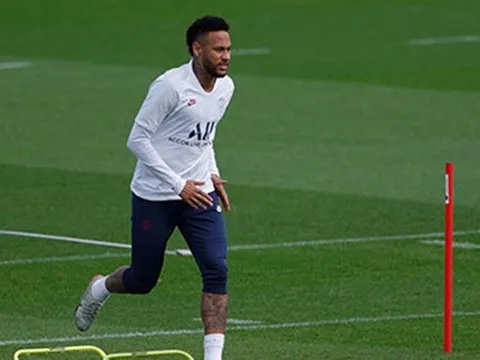 Pochettino tiết lộ khả năng ra sân của Neymar trước Real