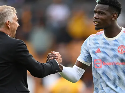 Thái độ của Solskjaer với Pogba khiến cầu thủ M.U đặt câu hỏi
