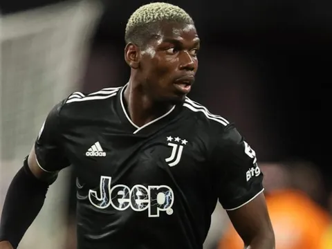 Pogba trả 100.000 euro cho nhóm tống tiền