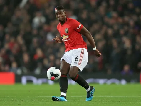 Pogba trở lại, Solskjaer có 'dream team' cho trận derby Manchester