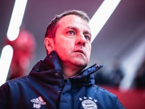 Klopp thắng Flick, Mourinho tuyên bố 1 chuyện