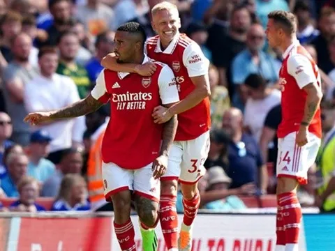 Premier League định hình 2 ứng cử viên sáng giá đua vô địch