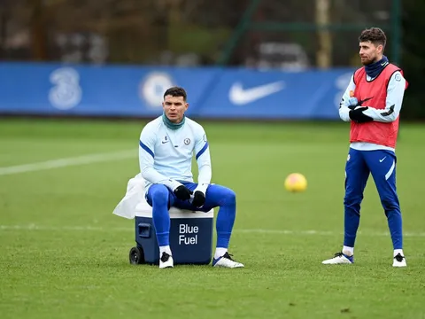 Premier League trở lại, Chelsea đón cú 2 hích lớn