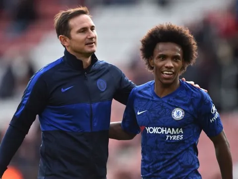 "Lampard không làm vậy, cậu ấy không bao giờ chơi tốt thế được"