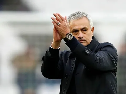 Làm điều khó tin sau trận, Mourinho vẫn có Chelsea trong tim?