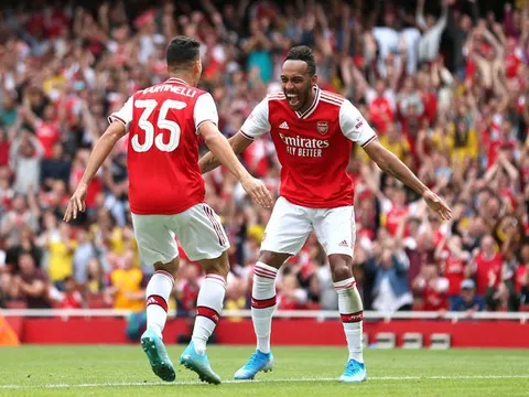 Bộ tứ phòng ngự của Arsenal đấu Bournemouth? Martin Keown có đáp án
