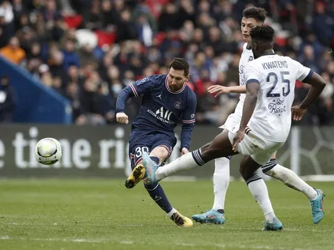 Messi tiếp tục "tịt ngòi" trong trận thắng của PSG