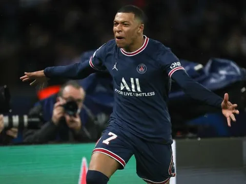 PSG trao 2 đặc quyền không tưởng cho Mbappe