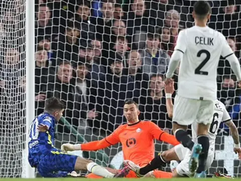 Jamie Carragher: "Cậu ấy là cầu thủ chất lượng nhất tôi từng thấy"