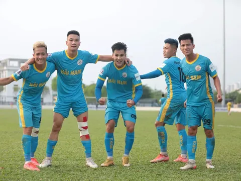 Giải hạng Nhì Quốc gia: Vĩnh Yên - Vĩnh Phúc gây bất ngờ, PVF bị chia điểm