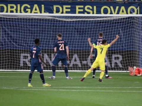 "Quá kém cỏi từ Arsenal"