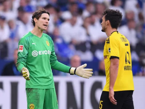 Quá nhiều may mắn, Dortmund 'hú vía' rời derby vùng Ruhr