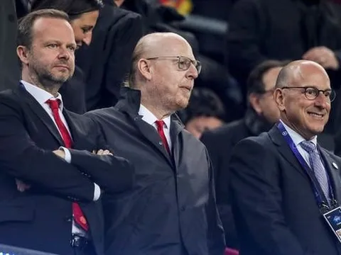 Quá rõ điều kiện nhà Glazers bán đứt Man Utd cực khủng