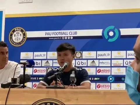 Quang Hải cho thấy bản lĩnh và tham vọng ở họp báo ra mắt Pau FC
