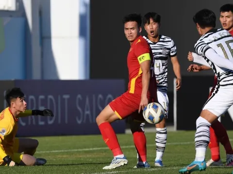 Quế Ngọc Hải: 'Hàng thủ U23 Việt Nam duy trì phong độ cao'