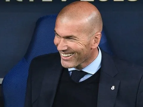 Quên Haaland, đón "sát thủ" 180 triệu, thương vụ Ronaldo mới của Real