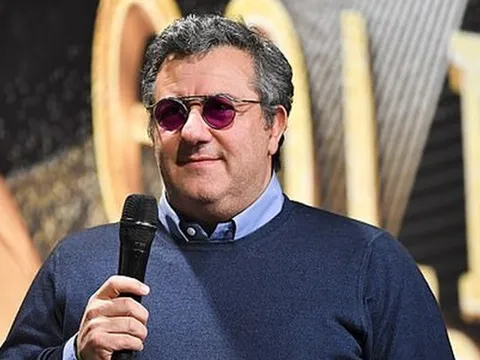 Raiola đi muôn nơi, HLV Dortmund phá vỡ im lặng