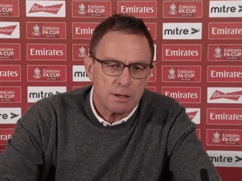 Paddy Kenny kể tên 2 cầu thủ đang tìm cách rời Man Utd