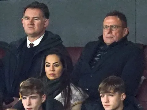 Ralf Rangnick: Mối tình 42 năm và bạn gái mới người Nam Mỹ