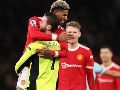 Man Utd được dự đoán chắc suất Top 4, Arsenal bị loại
