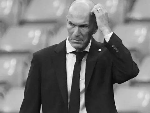 "Trò cưng" góp mặt Siêu Kinh điển, Zidane có thoát "trát sa thải"?