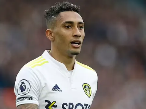 Barcelona nhận trái đắng khi hỏi mua trụ cột Leeds United