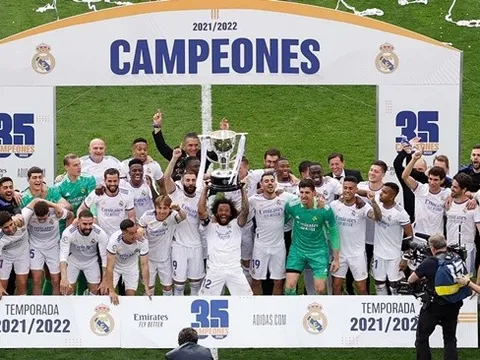 Real đại thắng ăn mừng chức vô địch La Liga