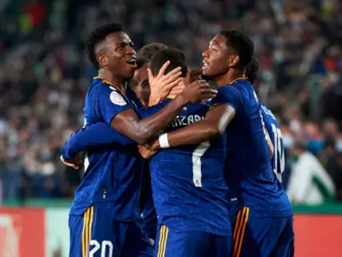 Real giành vé vào tứ kết Copa del Rey
