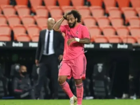 Real Madrid: 5 câu hỏi nhức nhối sau trận thua thảm Valencia