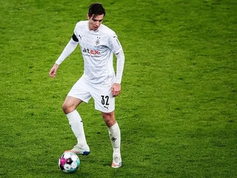 Real Madrid đối đầu Liverpool, M.U vì Toni Kroos đệ nhị