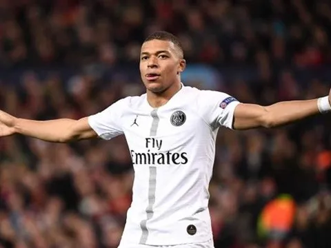 Real Madrid quyết "đánh sập" TTCN bằng cách nổ 3 "quả bom nguyên tử"