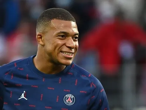 Real sẵn sàng nổ bom tấn Mbappe