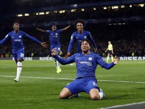 Joe Cole khen sao trẻ Chelsea: "Cậu ấy tạt cứ như Beckham vậy"